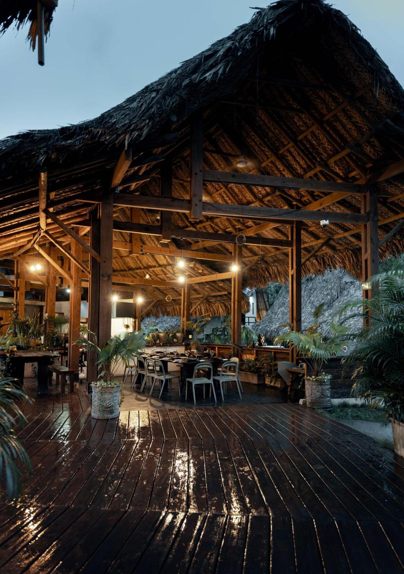 One Santuario Hotel Y Reserva Natural Palomino Exteriör bild