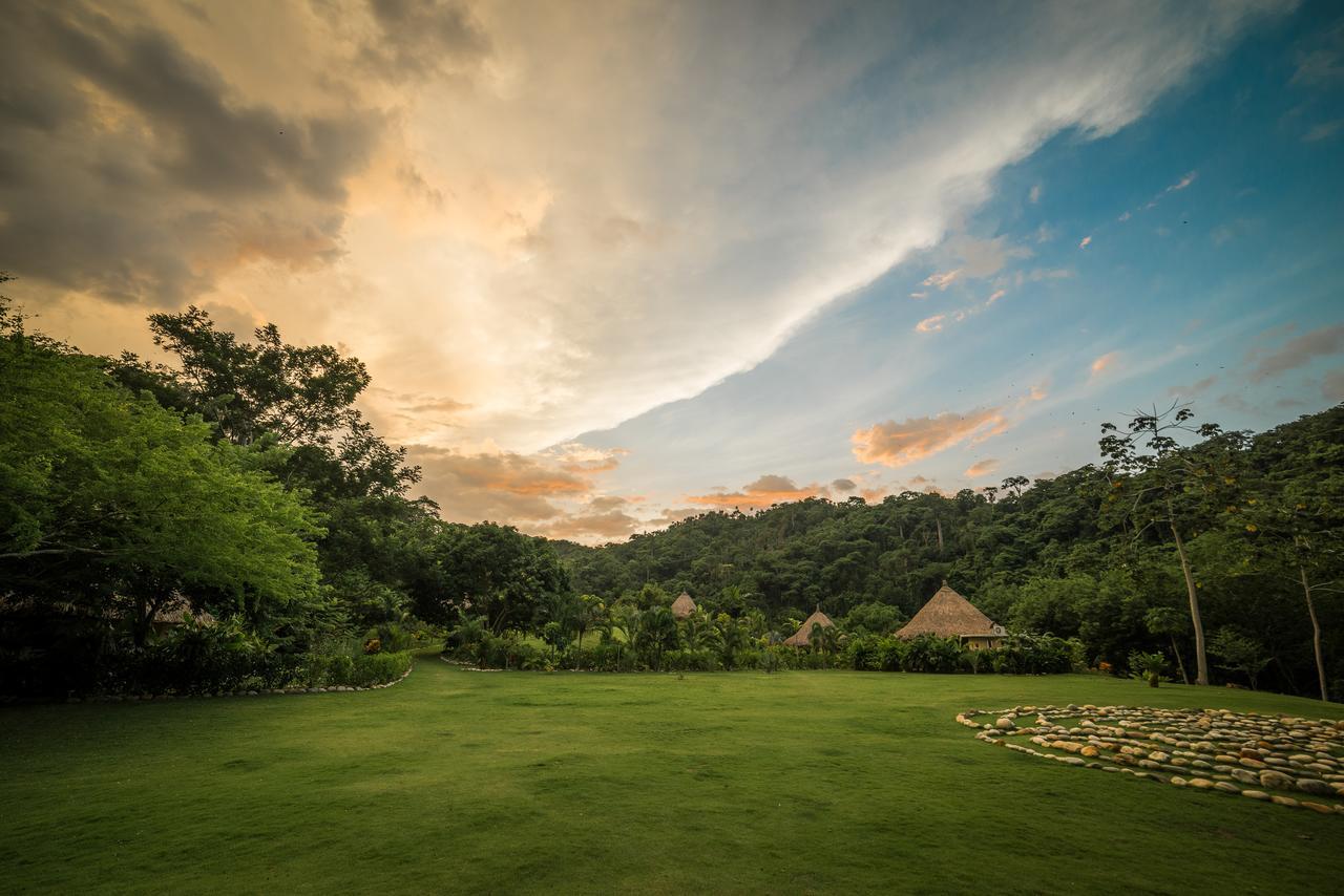 One Santuario Hotel Y Reserva Natural Palomino Exteriör bild